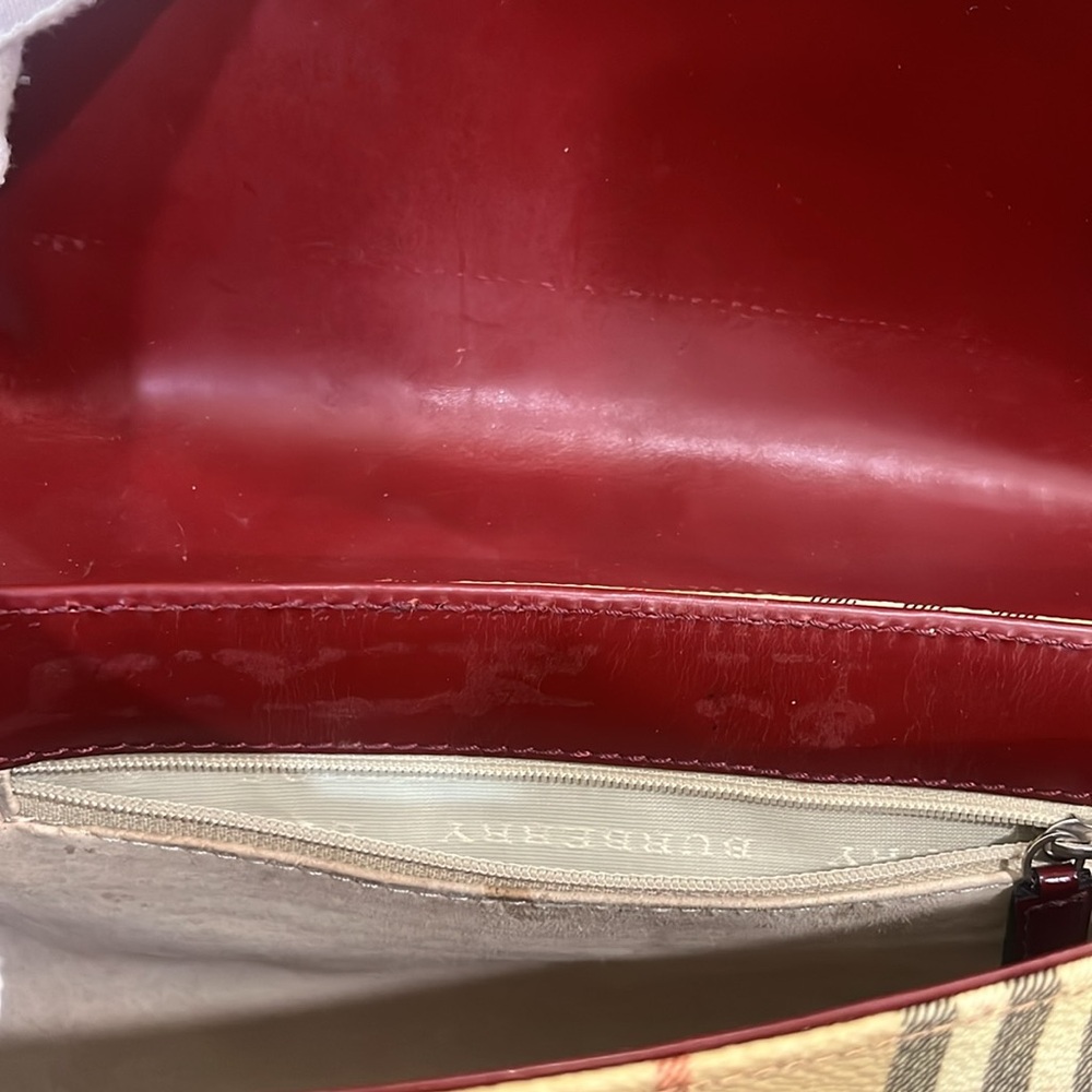 Burberry classic nova Tan and Brown Checkered Bag - Picture 11 of 16